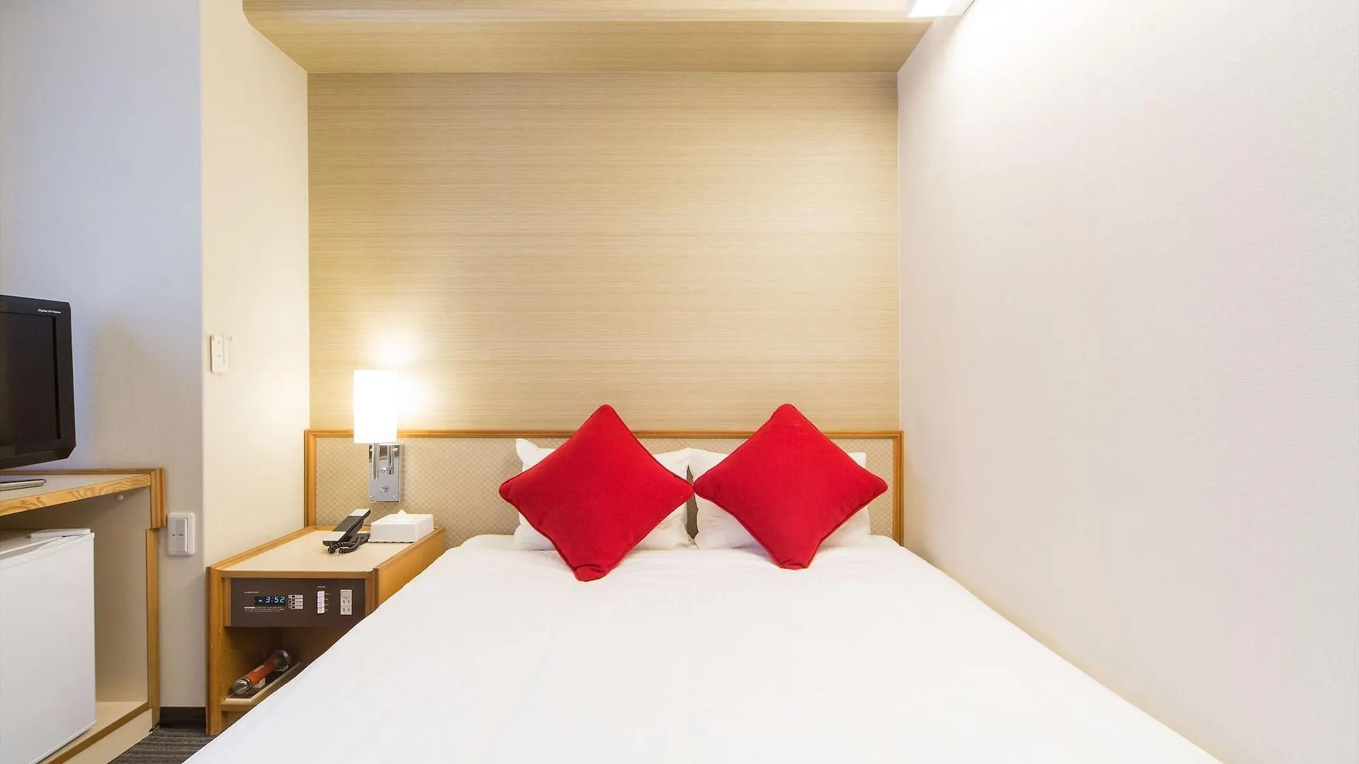 Hotel Sun White Osaka