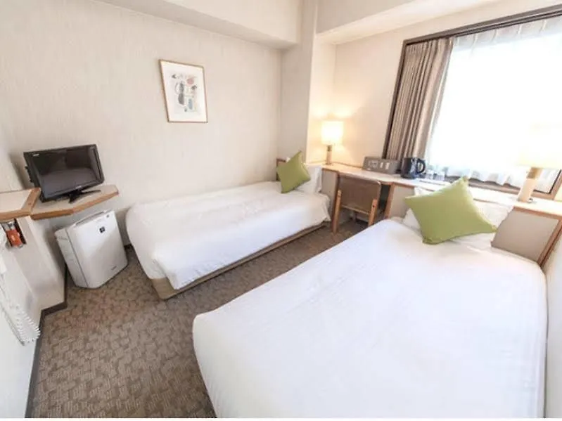 Hotel Sun White Osaka 3*,